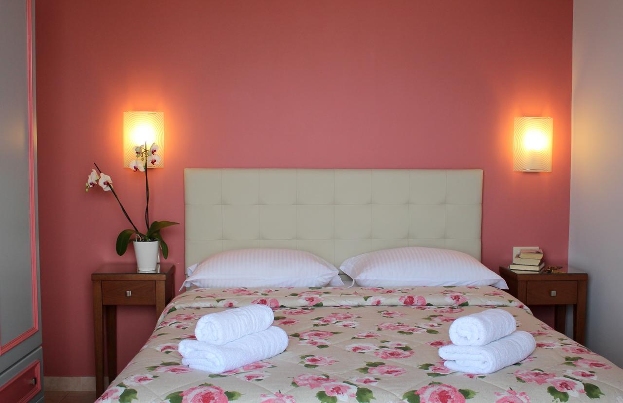 Amaryllis Hotel Apartments Tolón Kamer foto