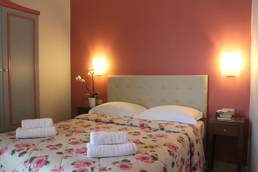 Amaryllis Hotel Apartments Tolón Buitenkant foto